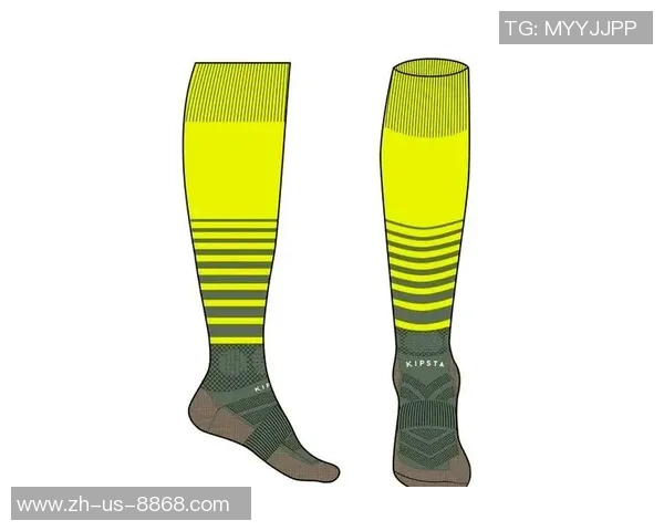 足球袜布鞋的舒适体验与时尚搭配完美结合的运动潮流新选择